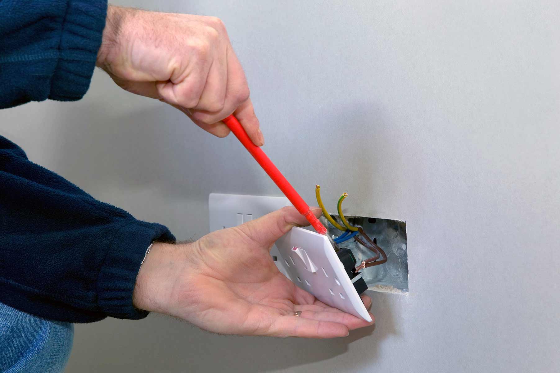 Our electricians can install plug sockets for domestic and commercial proeprties in Ledbury and the local area. 